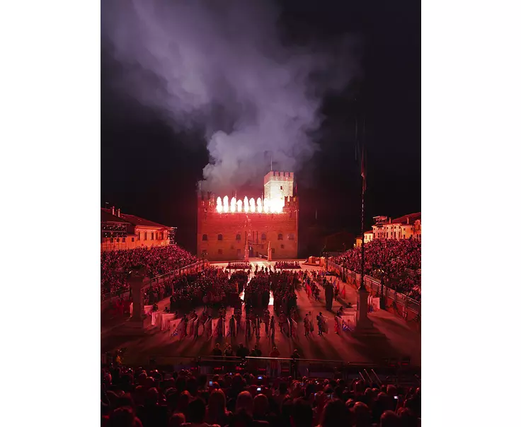 Vimar sponsor Partita a scacchi - Incendio al castello medioevale e piazza degli scacchi - Marostica