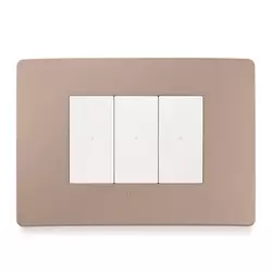 Placca Vimar color terracotta dal design elegante e contemporaneo