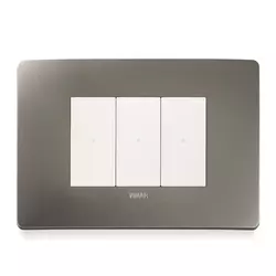 Placca Vimar Plana Up nella finitura titanio metallizzato
